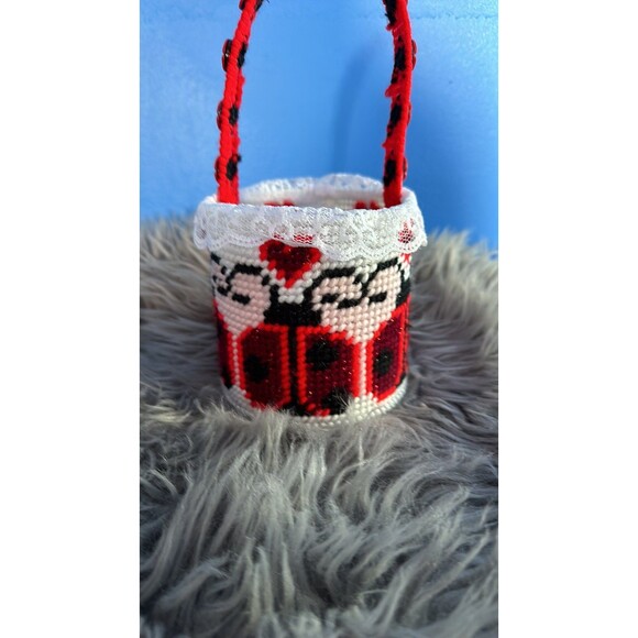 Ladybug Spring Gift Basket Valentines Easter Birthday - Picture 2 of 4